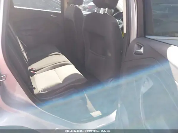 1FMCU9G91HUC96950 2017 FORD ESCAPE - Image 8