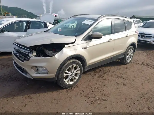 1FMCU9G91HUD06408 2017 FORD ESCAPE - Image 2