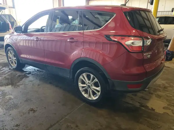 1FMCU9G91HUD15206 2017 FORD ESCAPE - Image 2