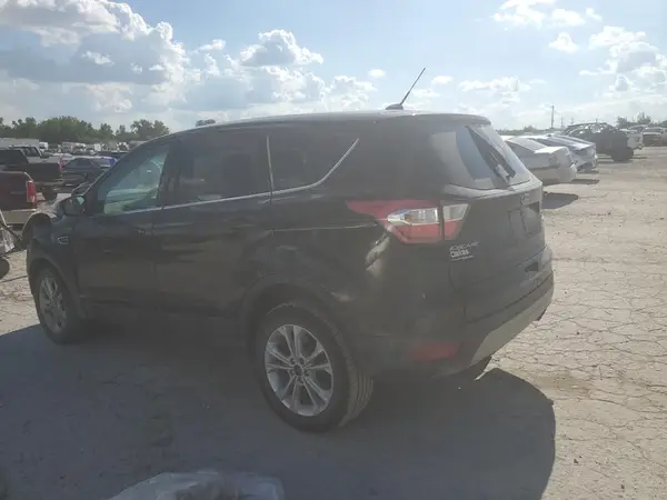 1FMCU9G91HUD44706 2017 FORD ESCAPE - Image 2
