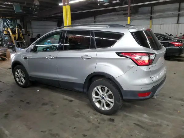 1FMCU9G91HUD59724 2017 FORD ESCAPE - Image 2