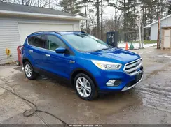 1FMCU9G91HUD96532 2017 FORD ESCAPE
