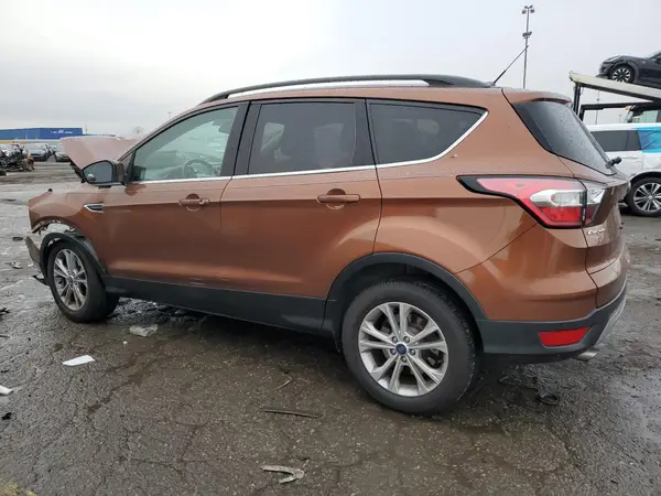 1FMCU9G91HUE06637 2017 FORD ESCAPE - Image 2
