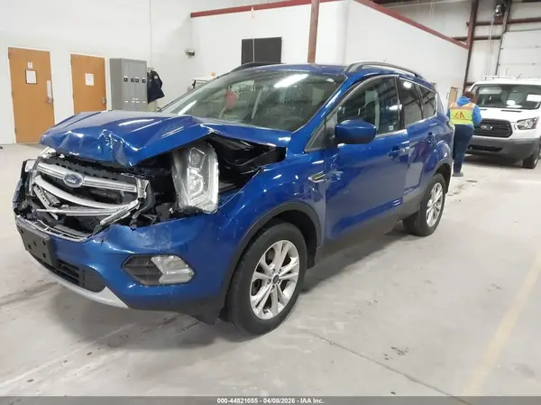 1FMCU9G91HUE10526 2017 FORD ESCAPE - Image 2