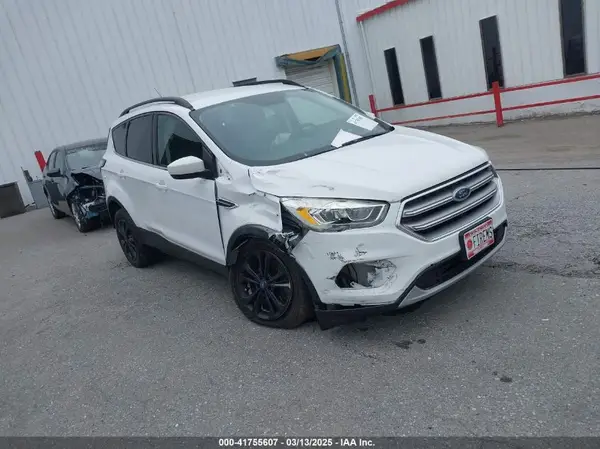 1FMCU9G91HUE78938 2017 FORD ESCAPE - Image 1