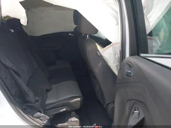1FMCU9G91HUE89275 2017 FORD ESCAPE - Image 8