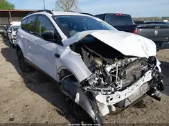 1FMCU9G91HUF04972 2017 FORD ESCAPE