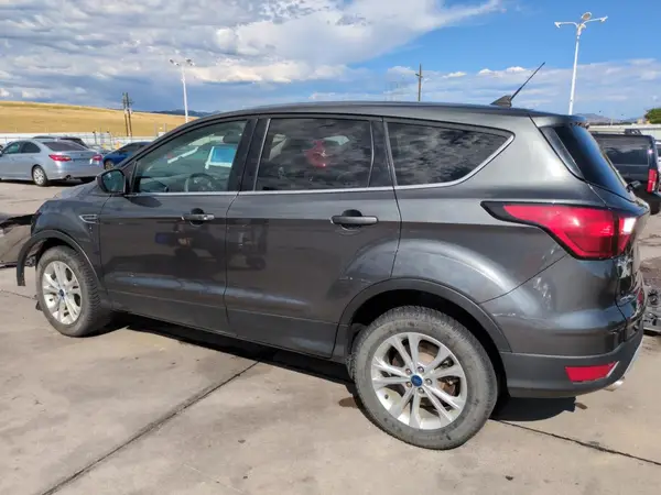 1FMCU9G91KUB34016 2019 FORD ESCAPE - Image 2