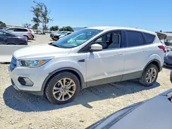 1FMCU9G91KUB66237 2019 FORD ESCAPE