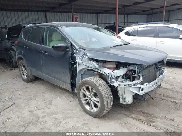 1FMCU9G91KUC08423 2019 FORD ESCAPE - Image 1