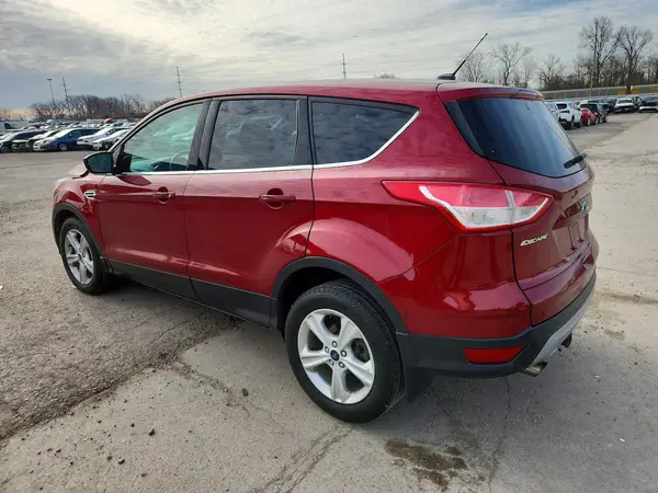 1FMCU9G92GUA30819 2016 FORD ESCAPE - Image 2