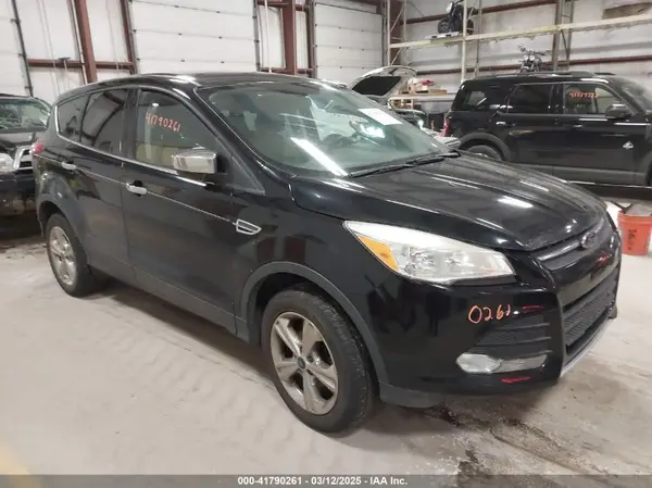 1FMCU9G92GUA77445 2016 FORD ESCAPE - Image 1