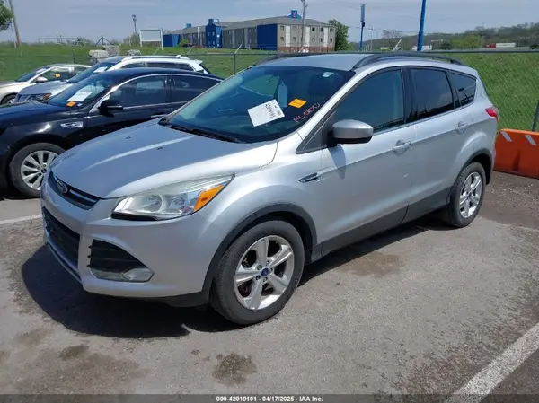 1FMCU9G92GUA77896 2016 FORD ESCAPE - Image 2