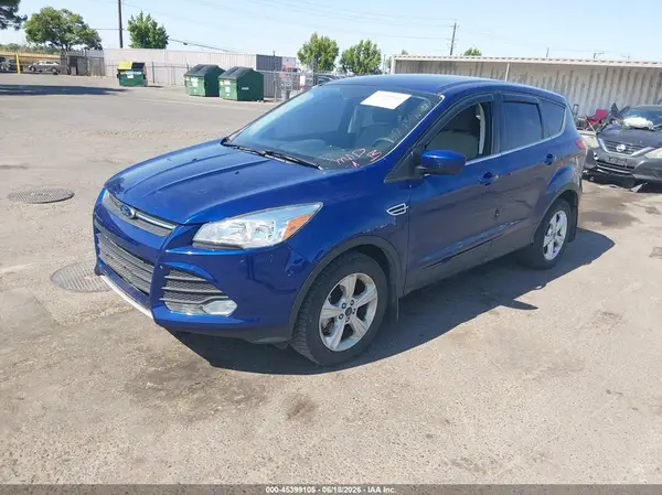 1FMCU9G92GUB37837 2016 FORD ESCAPE - Image 2