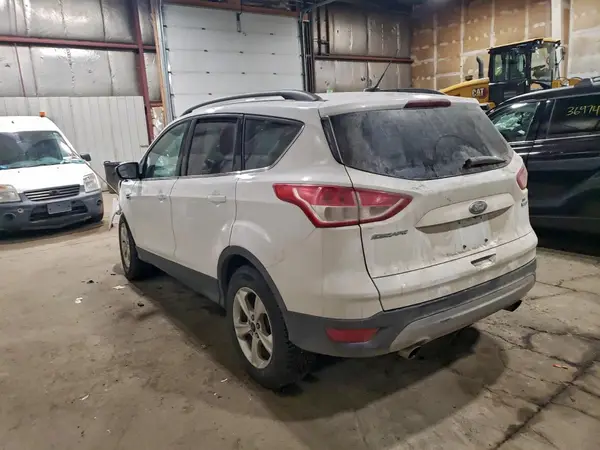 1FMCU9G92GUB61426 2016 FORD ESCAPE - Image 2