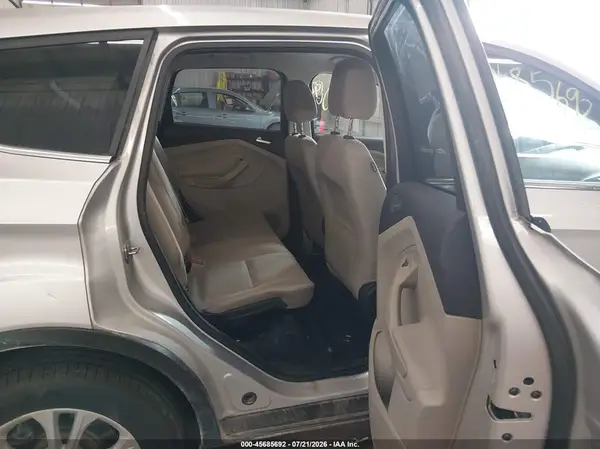 1FMCU9G92HUA21006 2017 FORD ESCAPE - Image 8