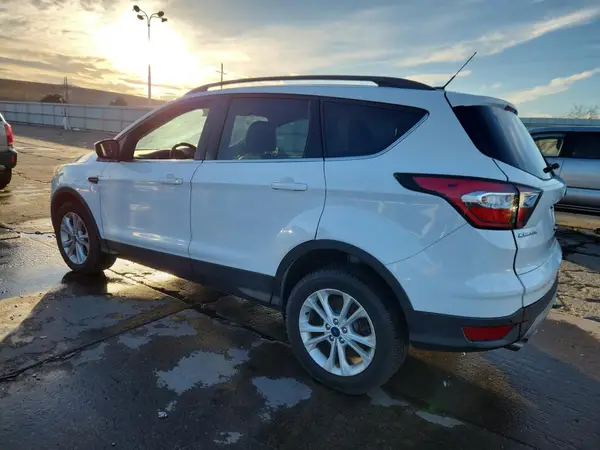 1FMCU9G92HUA26108 2017 FORD ESCAPE - Image 2