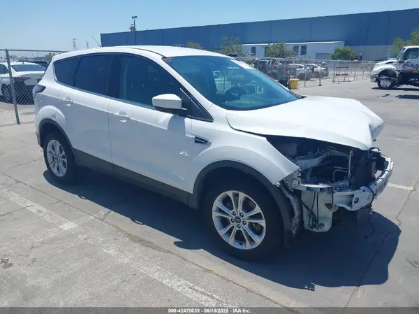 1FMCU9G92HUA28392 2017 FORD ESCAPE - Image 1