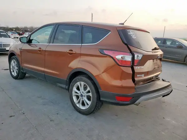 1FMCU9G92HUA51784 2017 FORD ESCAPE - Image 2