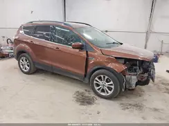 1FMCU9G92HUA78404 2017 FORD ESCAPE