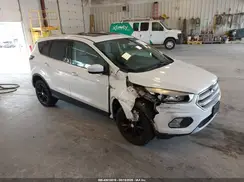 1FMCU9G92HUA90567 2017 FORD ESCAPE