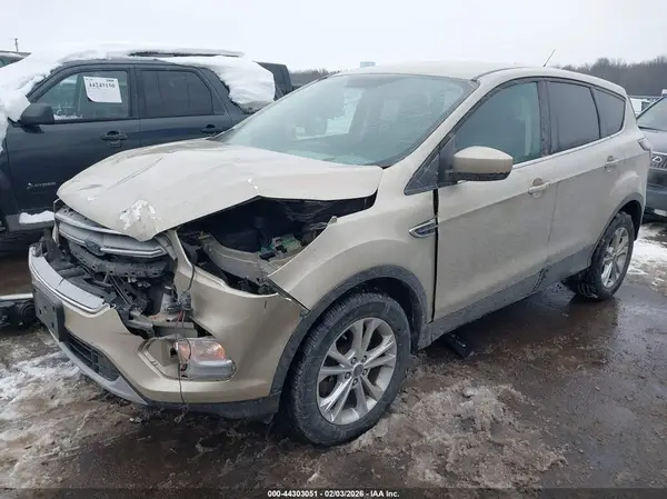 1FMCU9G92HUB00269 2017 FORD ESCAPE - Image 2