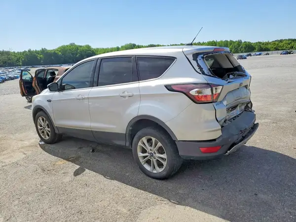 1FMCU9G92HUB04371 2017 FORD ESCAPE - Image 2