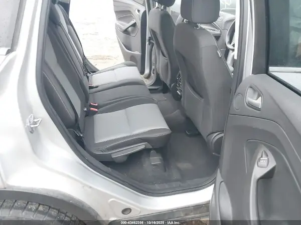 1FMCU9G92HUB07125 2017 FORD ESCAPE - Image 8