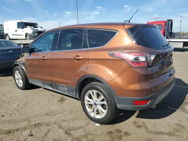 1FMCU9G92HUB08694 2017 FORD ESCAPE - Image 2