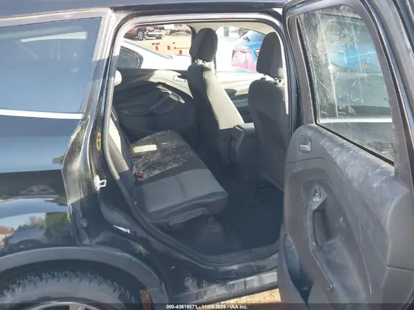 1FMCU9G92HUB09957 2017 FORD ESCAPE - Image 8