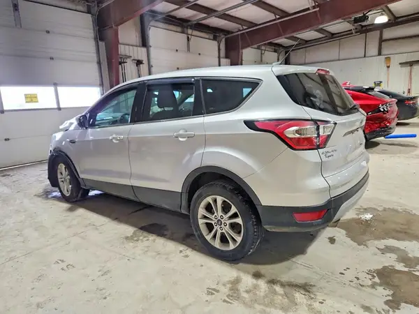 1FMCU9G92HUB67177 2017 FORD ESCAPE - Image 2