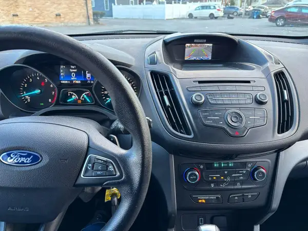 1FMCU9G92HUB75120 2017 FORD ESCAPE - Image 8