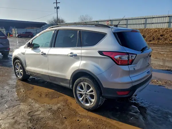 1FMCU9G92HUB76493 2017 FORD ESCAPE - Image 2