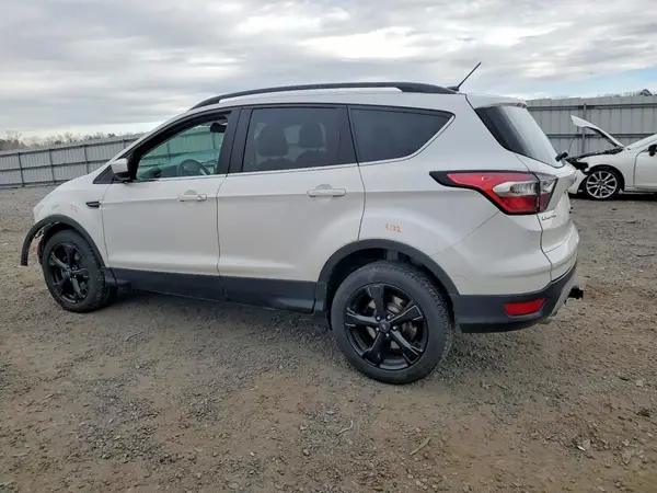 1FMCU9G92HUB85095 2017 FORD ESCAPE - Image 2