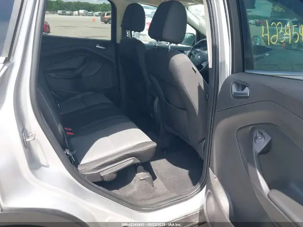 1FMCU9G92HUC22002 2017 FORD ESCAPE - Image 8