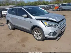 1FMCU9G92HUC75928 2017 FORD ESCAPE