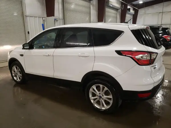 1FMCU9G92HUD43550 2017 FORD ESCAPE - Image 2