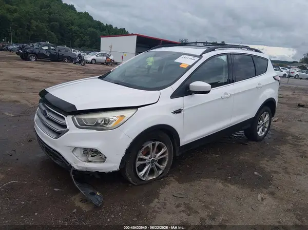 1FMCU9G92HUD48800 2017 FORD ESCAPE - Image 2