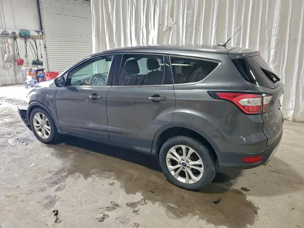 1FMCU9G92HUD99116 2017 FORD ESCAPE - Image 2