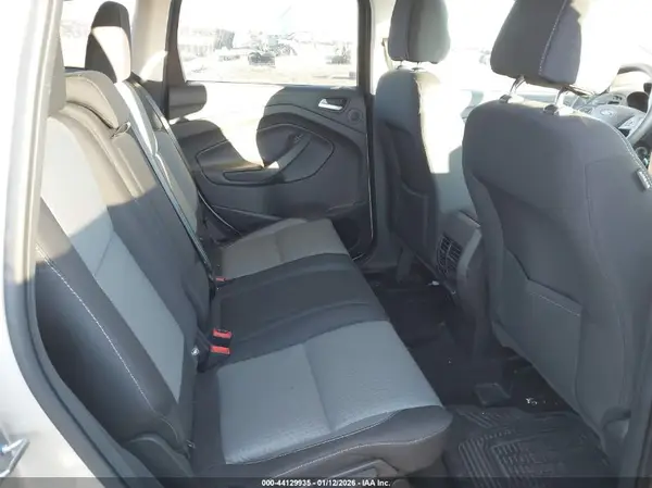 1FMCU9G92HUE07005 2017 FORD ESCAPE - Image 8