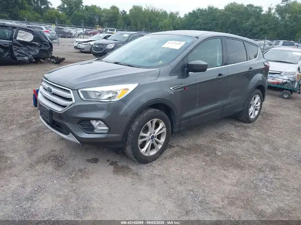 1FMCU9G92HUE96171 2017 FORD ESCAPE - Image 2