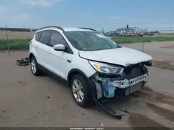 1FMCU9G92JUB62650 2018 FORD ESCAPE
