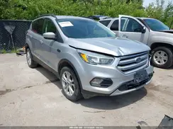 1FMCU9G92JUC41493 2018 FORD ESCAPE