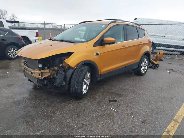 1FMCU9G93GUA44339 2016 FORD ESCAPE - Image 2