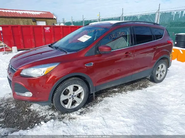 1FMCU9G93GUA51372 2016 FORD ESCAPE - Image 2