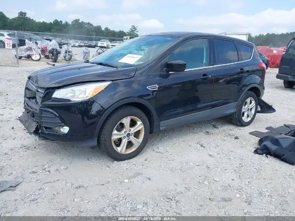 1FMCU9G93GUA77194 2016 FORD ESCAPE - Image 2