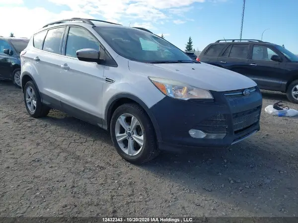 1FMCU9G93GUC02839 2016 FORD ESCAPE - Image 1