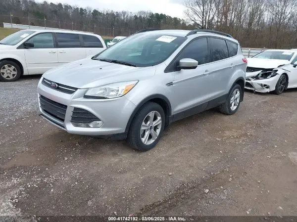 1FMCU9G93GUC50745 2016 FORD ESCAPE - Image 2