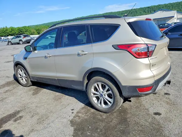 1FMCU9G93HUA59389 2017 FORD ESCAPE - Image 2