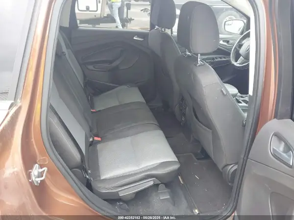1FMCU9G93HUB08493 2017 FORD ESCAPE - Image 8